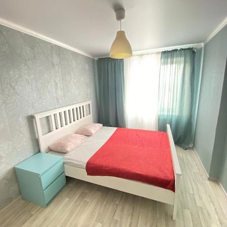 2-Х Комнатная Квартира Напротив Аквапарка Aktobe Exterior foto